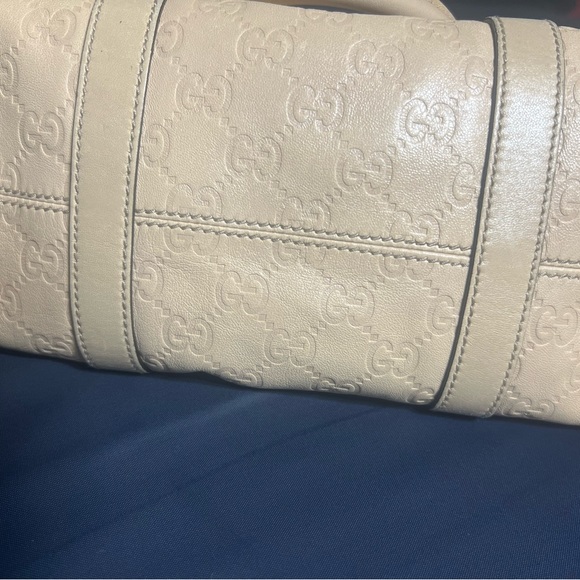 Authentic Gucci Handbag - Picture 7 of 7
